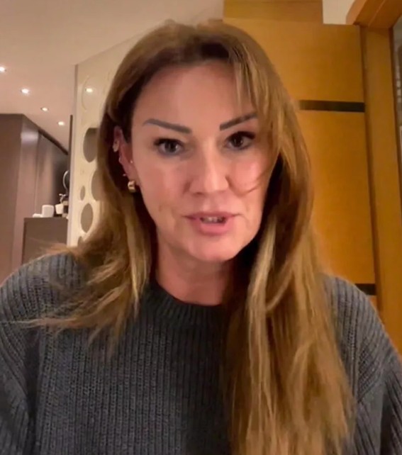 Pınar Altuğ hesabını çalanlara ateş püskürdü...